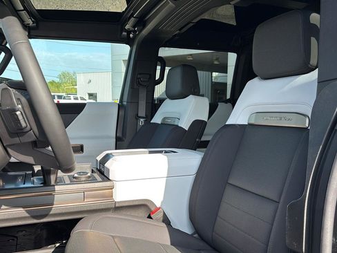 New 2025 GMC Hummer EV 2X w/ LPO, Sport Package image 13