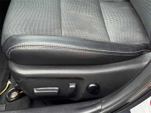 Used 2013 Toyota Camry SE image 17