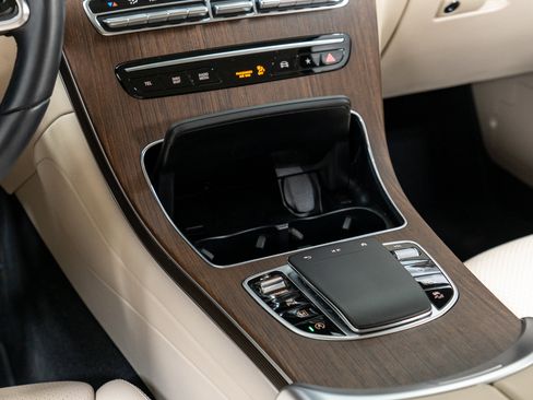 Certified 2022 Mercedes-Benz GLC 300 4MATIC image 20