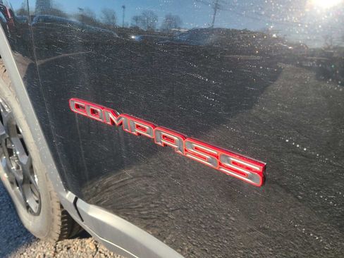 New 2024 Jeep Compass Trailhawk w/ Sun and Sound Group AWD/4WD image 19