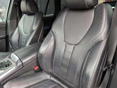 Used 2022 BMW X5 sDrive40i w/ Climate Comfort Package RWD image 13