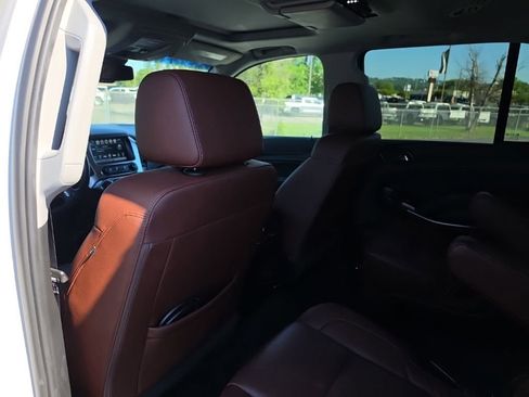 Used 2020 Chevrolet Tahoe Premier w/ Premier Plus Edition AWD/4WD image 30