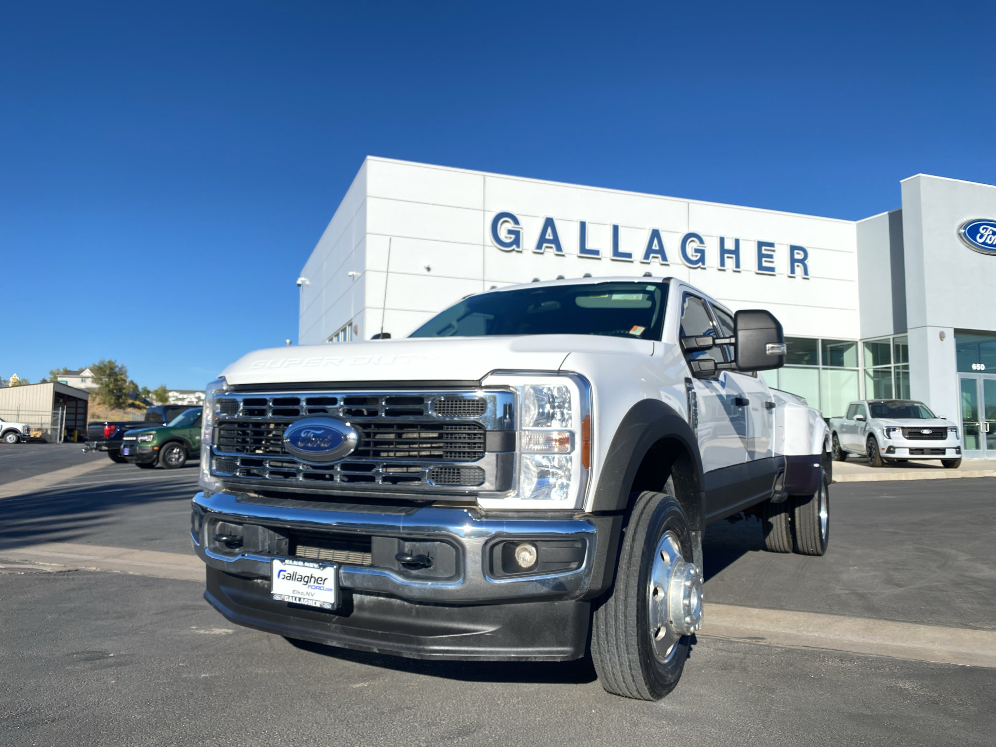 Used 2024 Ford F450 XLT w/ FX4 Off-Road Package AWD/4WD image 18