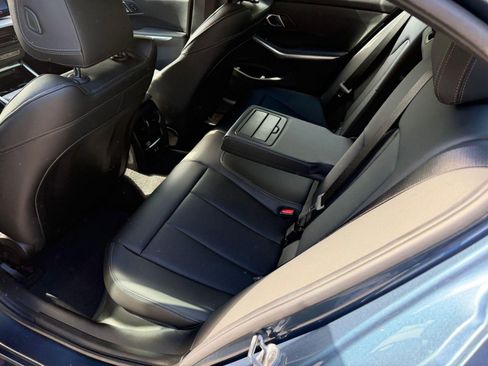 Certified 2025 BMW 330i Sedan RWD image 14