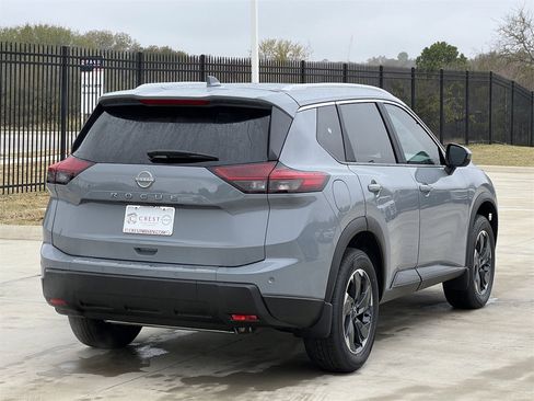 New 2026 Nissan Rogue SV w/ SV Premium Package image 4
