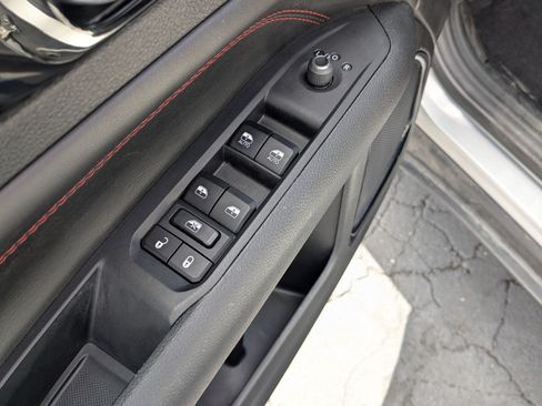 Used 2024 Jeep Compass Trailhawk AWD/4WD image 17