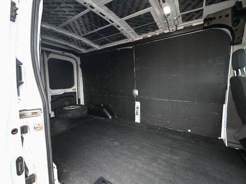 Used 2025 Ford Transit 250 148 Medium Roof Extended AWD w/ Load Area Protection Package image 17