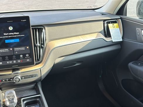 New 2026 Volvo XC60 B5 Core w/ Protection Package Premier image 8