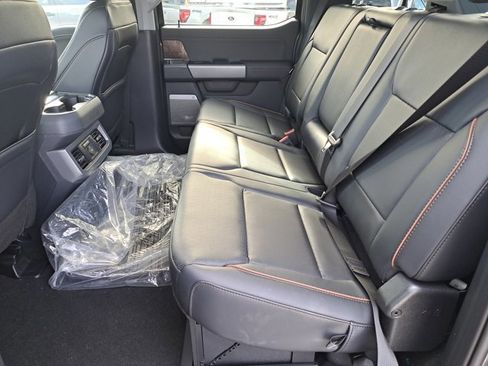 New 2026 Ford F250 Lariat w/ Black Appearance Package image 13