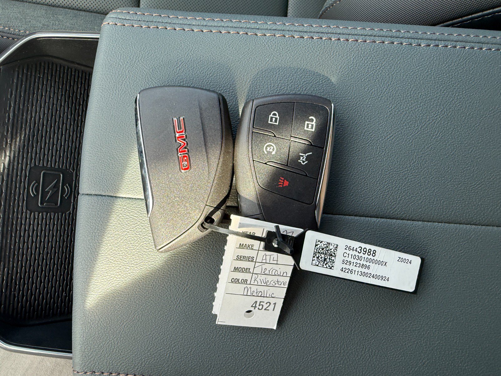 New 2027 GMC Terrain AT4 AWD/4WD image 36