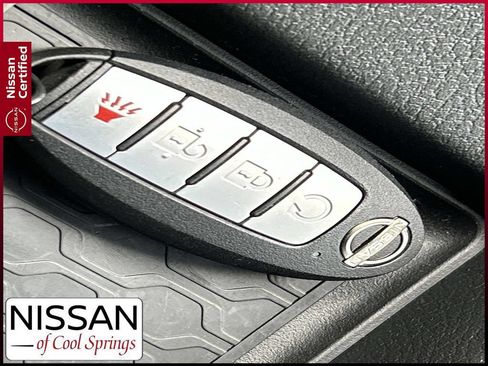 Certified 2025 Nissan Frontier PRO-4X AWD/4WD image 28