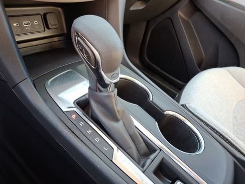 Certified 2024 Chevrolet Equinox LS FWD image 15
