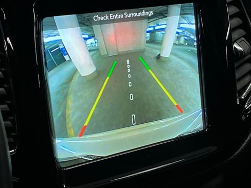 Used 2019 Jeep Compass Limited image 28