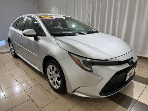 Certified 2023 Toyota Corolla LE image 7