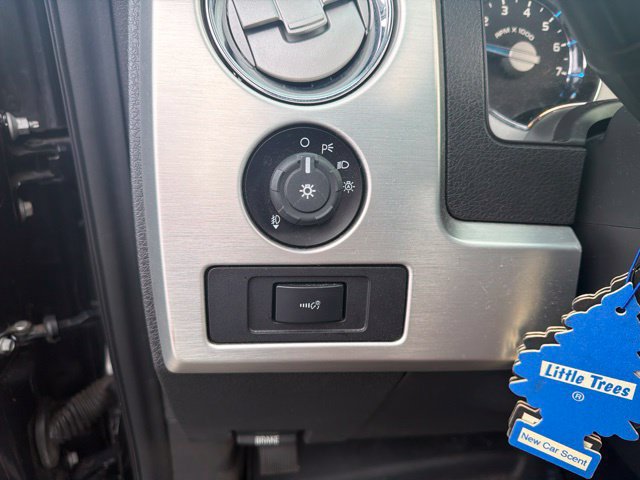 Used 2013 Ford F150 Platinum RWD image 12