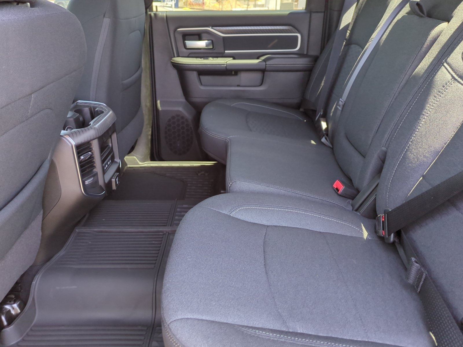 New 2026 RAM 2500 Big Horn AWD/4WD image 17
