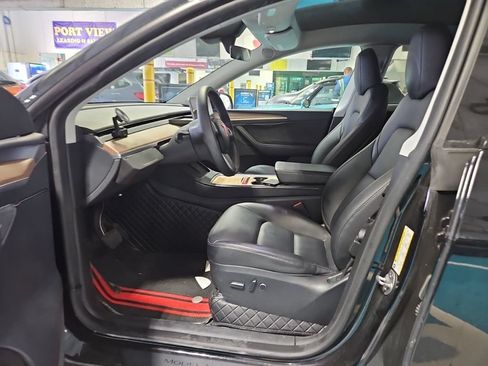 Used 2023 Tesla Model Y Long Range AWD/4WD image 6