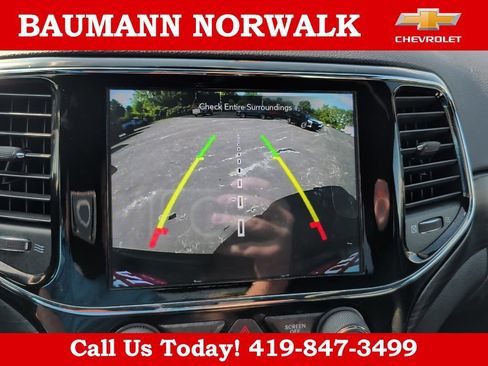 Used 2020 Jeep Grand Cherokee Altitude AWD/4WD image 36