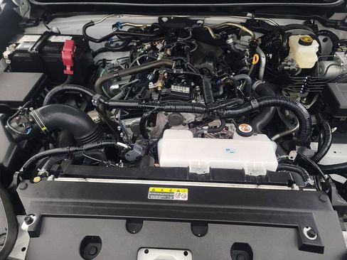 Used 2025 Toyota Tacoma TRD Off-Road image 40