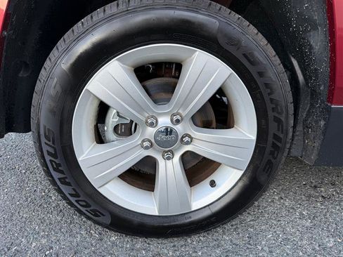 Used 2016 Jeep Patriot Latitude image 9