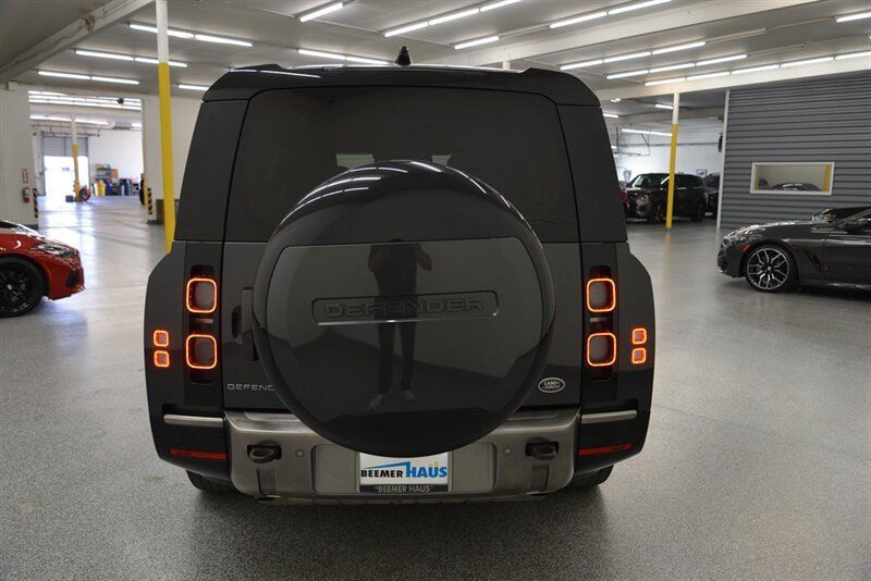 Used 2023 Land Rover Defender 130 X AWD/4WD image 12