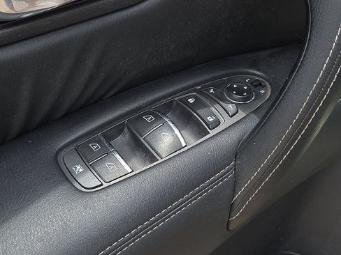Used 2019 Nissan Armada Platinum w/ Captain's Chairs Package RWD image 24