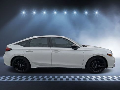 New 2026 Honda Civic Sport image 2