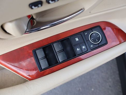 Used 2011 Lexus RX 450h AWD w/ Premium Pkg image 27