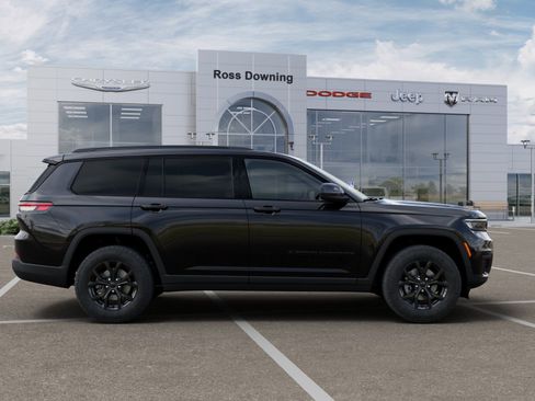 New 2025 Jeep Grand Cherokee L Altitude image 21