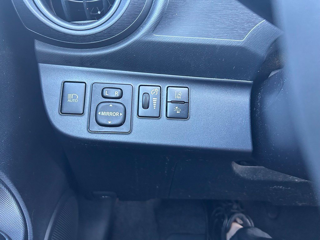 Used 2017 Toyota Prius C One FWD image 25