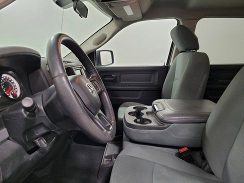 Used 2018 RAM 1500 Tradesman w/ Popular Equipment Group image 17