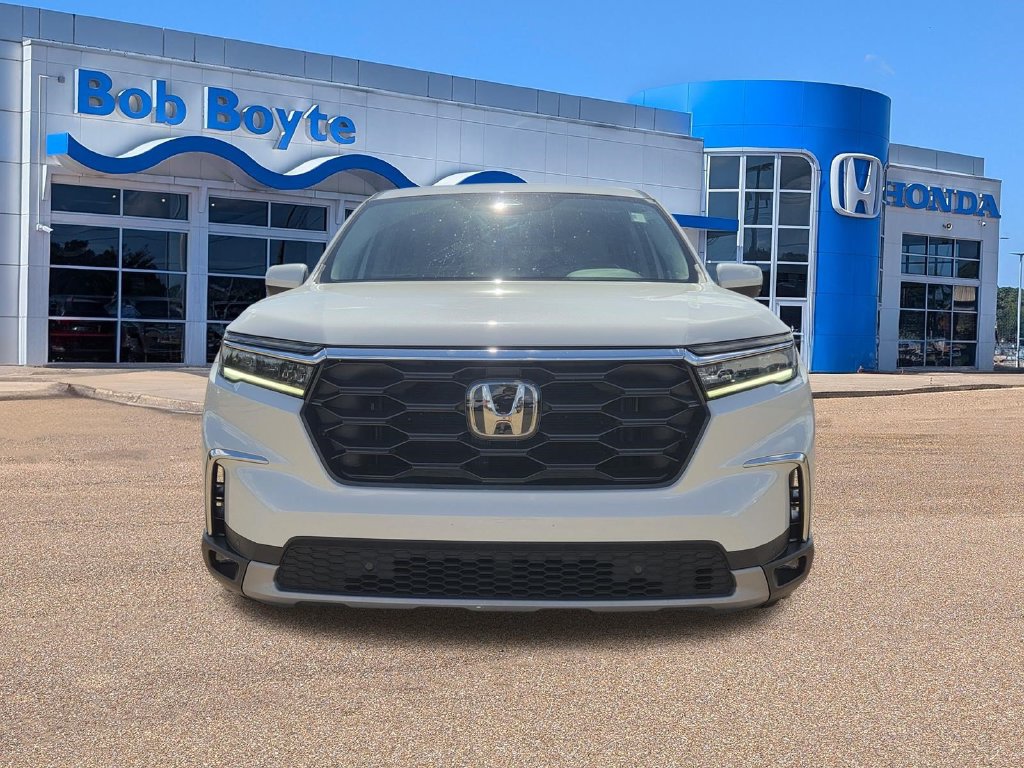 Certified 2025 Honda Pilot EX-L image 2