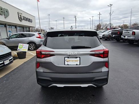 Used 2022 Kia Seltos LX image 7