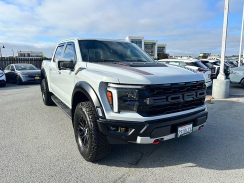 Used 2024 Ford F150 Raptor AWD/4WD image 3