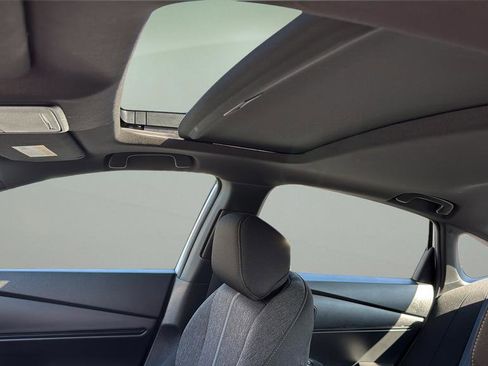 Used 2023 Honda Accord Sport image 14