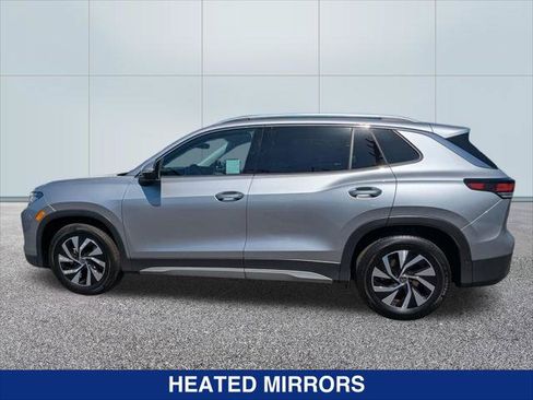 Used 2026 Volkswagen Tiguan S FWD image 2