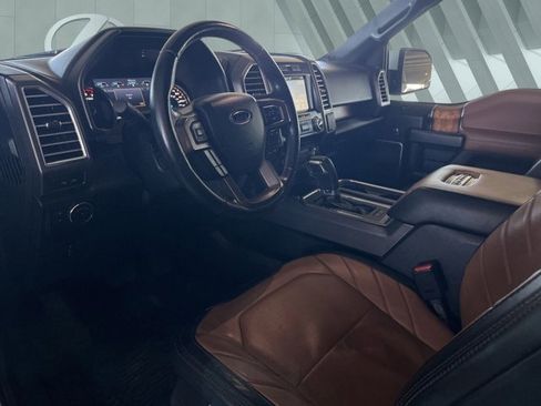 Used 2016 Ford F150 Limited w/ Trailer Tow Package image 11