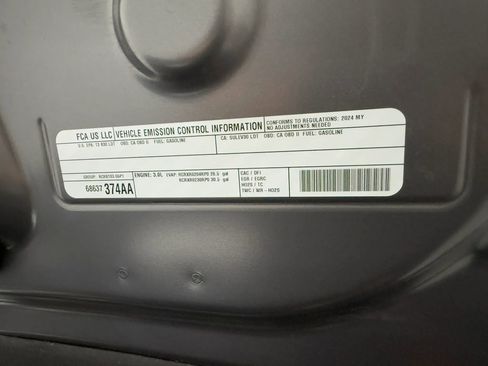 Used 2024 Jeep Wagoneer Series II w/ Flexible Seating Group image 66