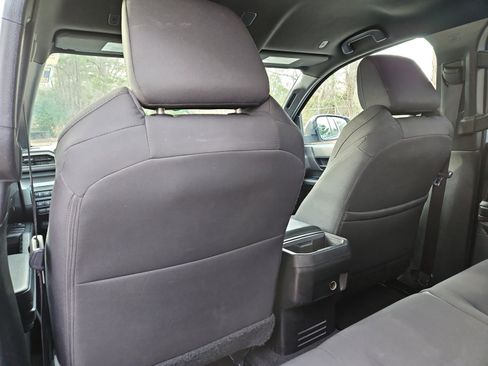 Used 2024 Toyota Tacoma TRD Sport image 19