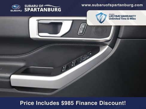 Used 2023 Ford Explorer XLT image 13