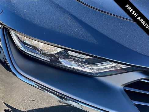 Used 2023 Chevrolet Camaro LT w/ RS Package image 29