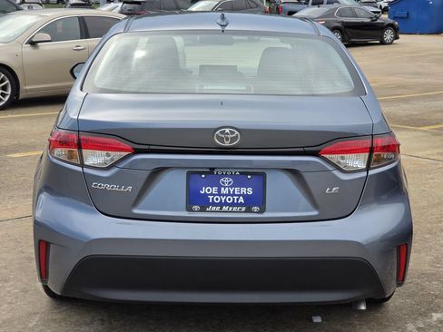 Used 2026 Toyota Corolla LE FWD image 8