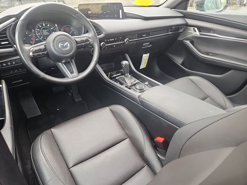 Certified 2025 MAZDA MAZDA3 Hatchback w/Premium Plus Pkg AWD/4WD image 3