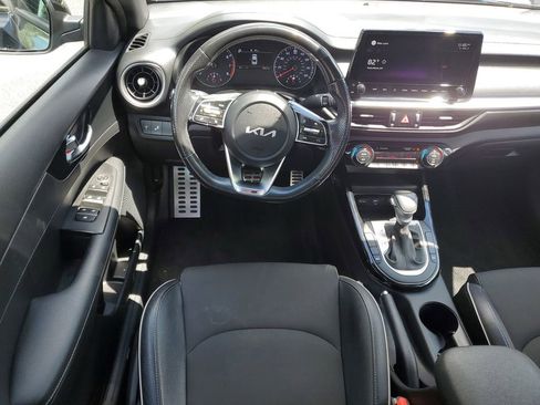 Certified 2022 Kia Forte GT-Line FWD image 13