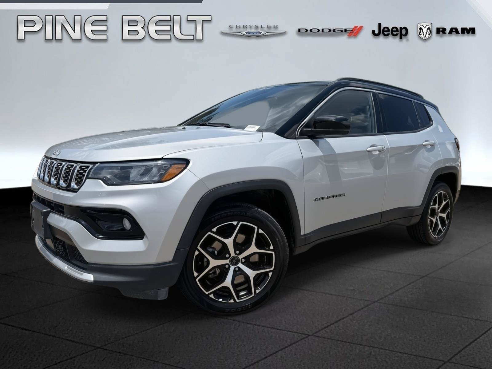 Certified 2025 Jeep Compass Limited AWD/4WD image 1