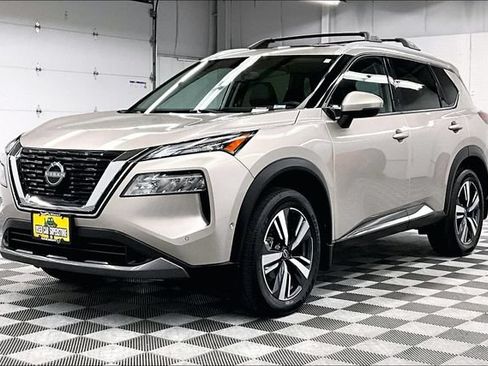 Used 2023 Nissan Rogue SL AWD/4WD image 13
