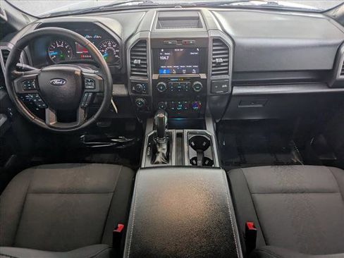 Used 2019 Ford F150 XLT w/ Equipment Group 302A Luxury AWD/4WD image 16