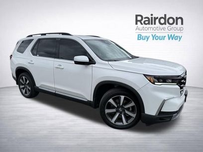 Used 2025 Honda Pilot Touring