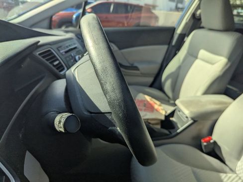 Used 2015 Honda Civic LX image 9