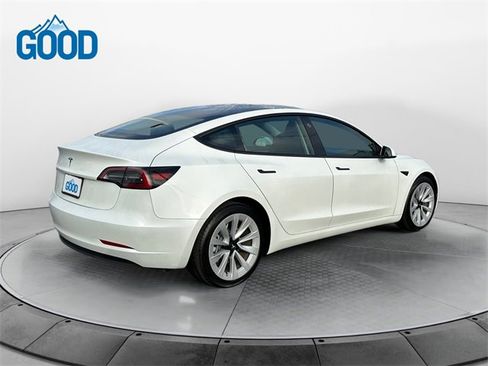 Used 2023 Tesla Model 3 Standard Range image 5